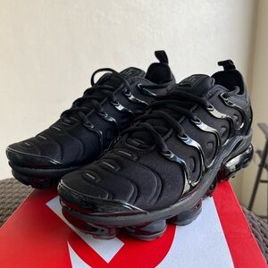 Brand New Nike Air VaporMax Plus Men's Shoes